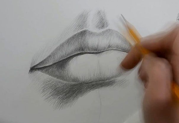 Как правильно рисовать губы